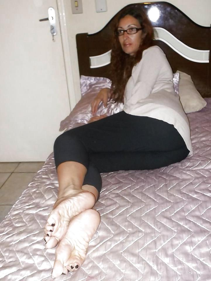 25P Anna dream feet