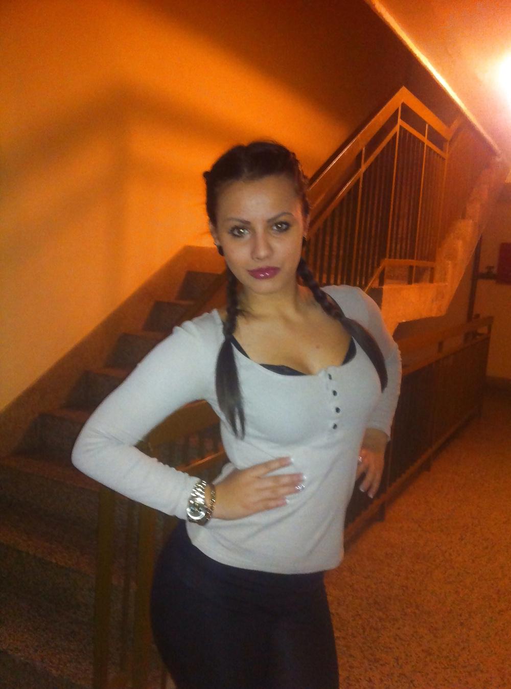 25P Sexy Serbian bitch