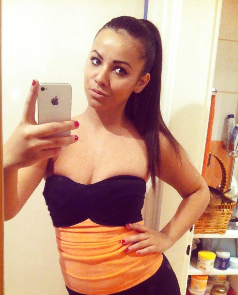 25P Sexy Serbian bitch