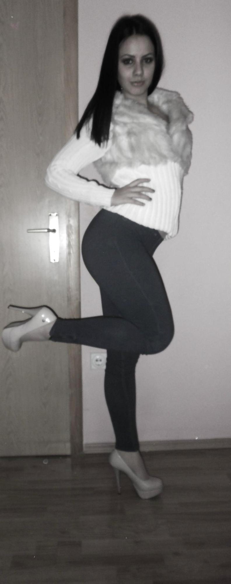 25P Sexy Serbian bitch
