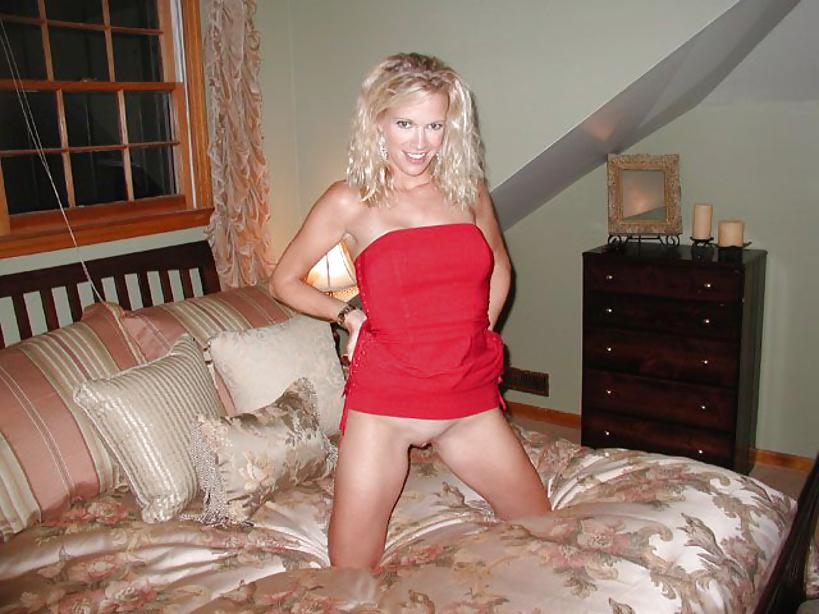 25P Beautiful bitch amateur (part 1)