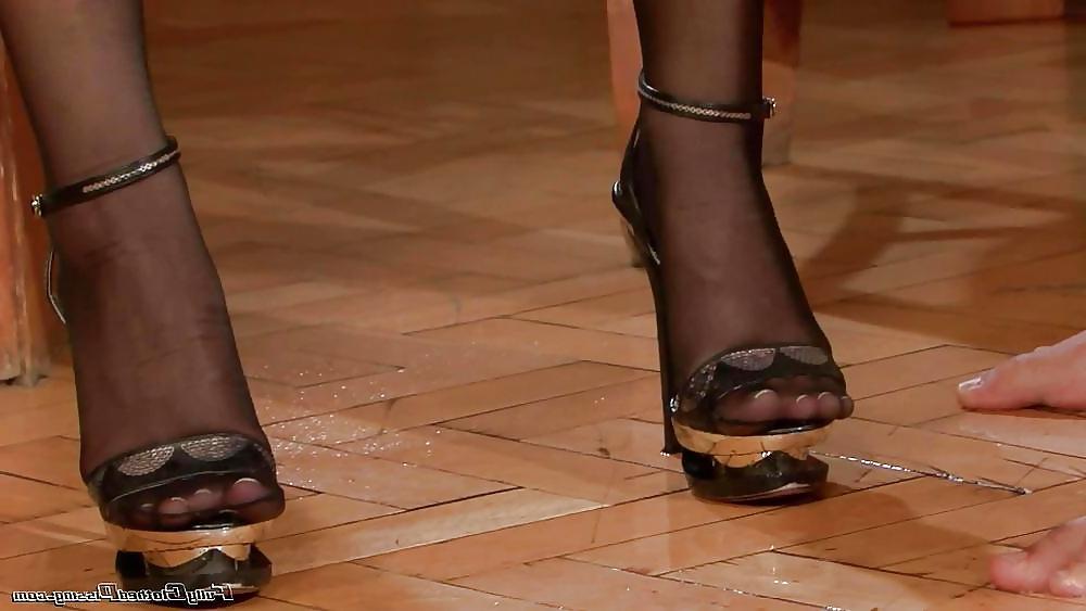 25P Stocking Feet
