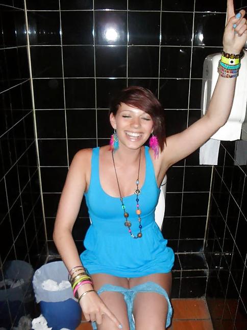 25P On the Toilet 2