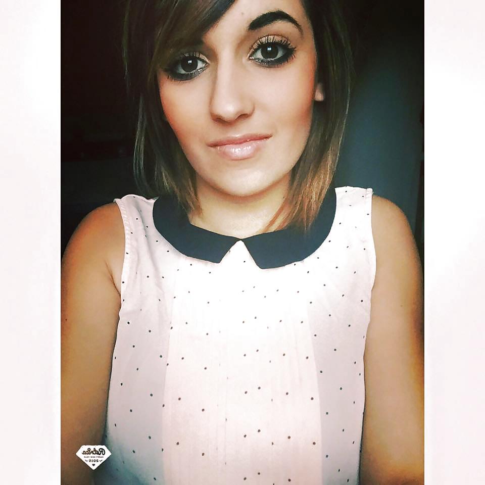 25P Morgan la petite salope Bitch