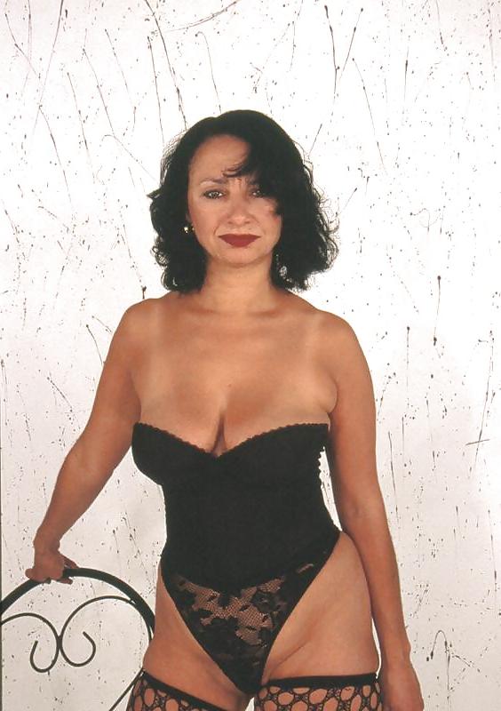 15P Breathtaking mouthwatering goddess