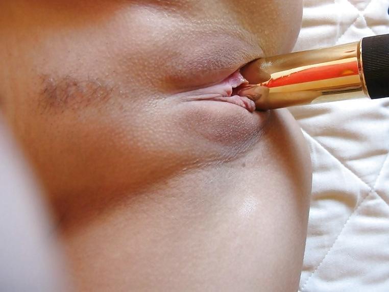 25P Girls loving their toys 8