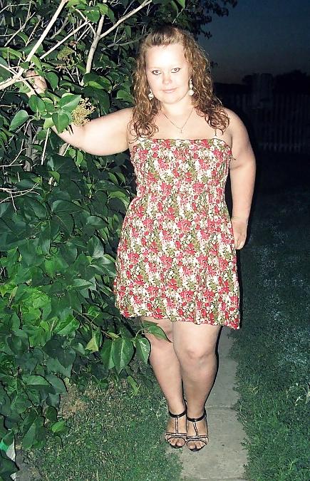 20P Curvy plump babe Marina