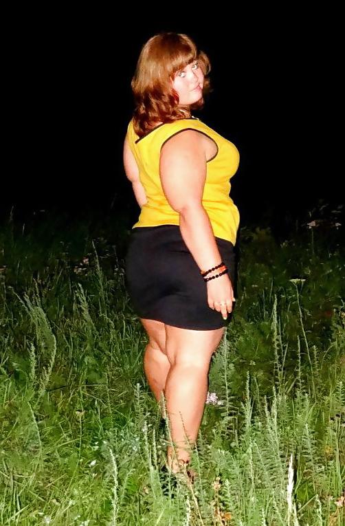 20P Curvy plump babe Marina