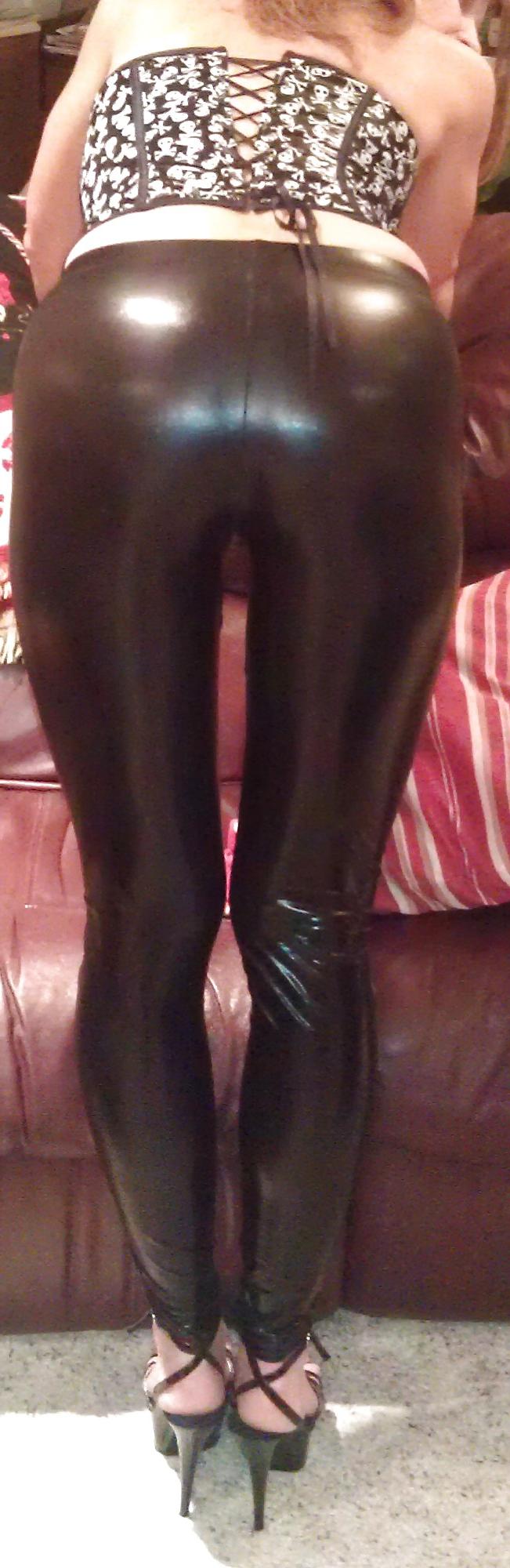19P Legs Bodystockings Heels cutoffs Sexy Feet Big Cock in Wife