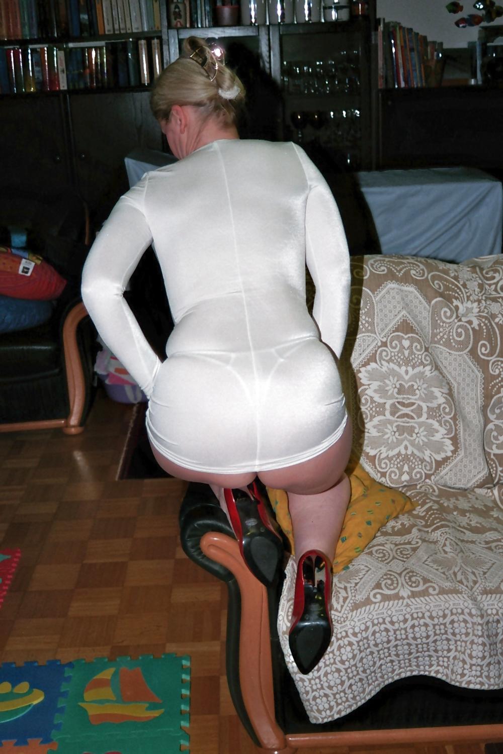 4P SAG - Wife's A Hot Sexy Busty X-Mas Bitch 03