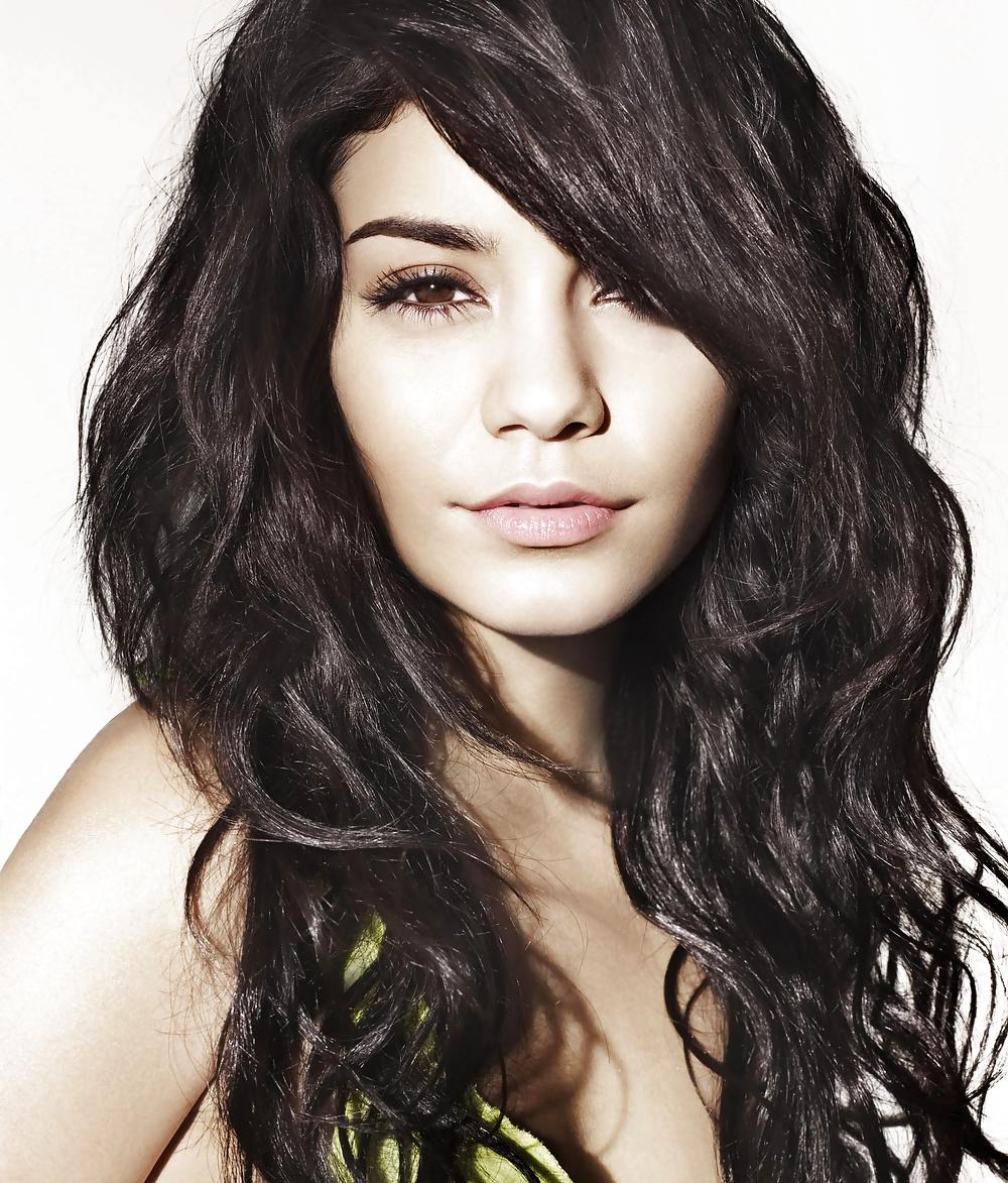 18P Vanessa Hudgens my goddess! 