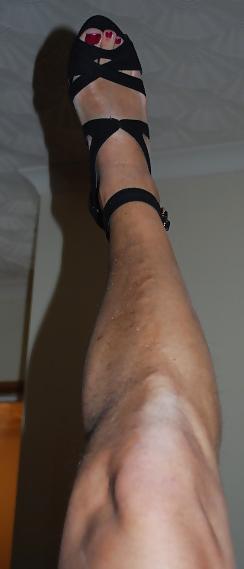 24P Naked feet and new heels