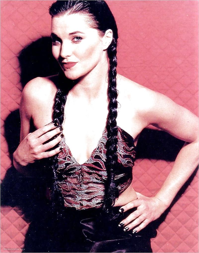 19P Female celebs - Archive