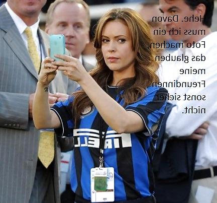 16P Alyssa MIlano JOI 