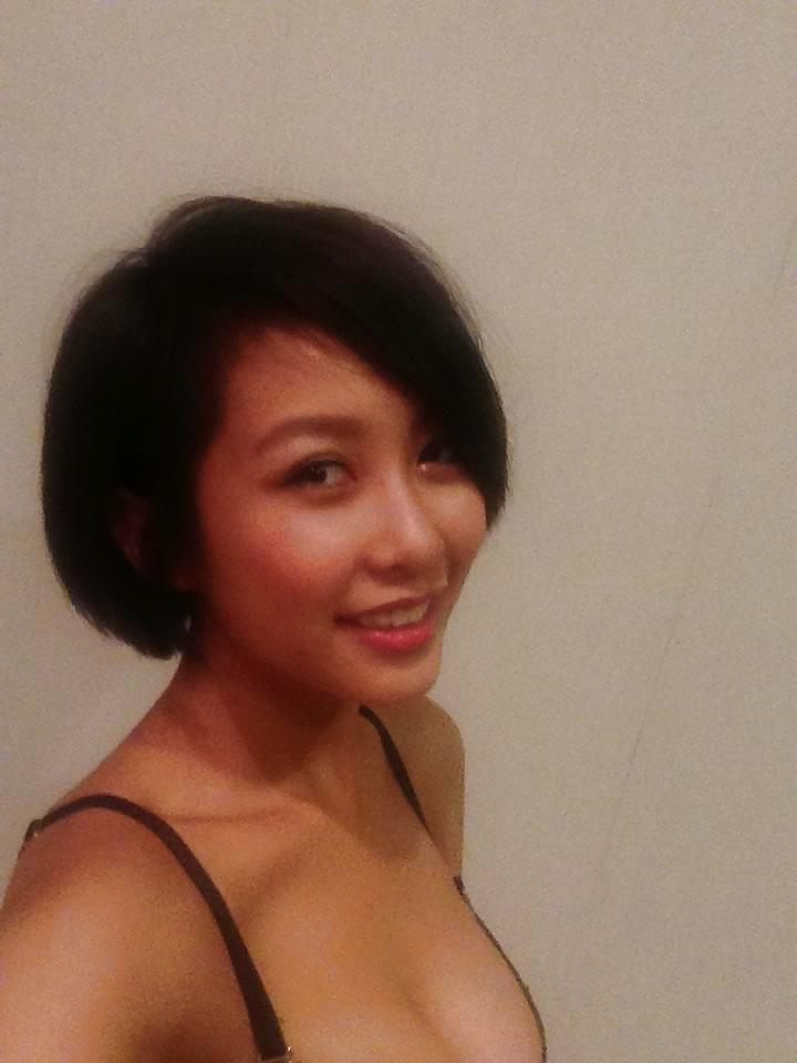 24P Cute Hong Kong Girl 