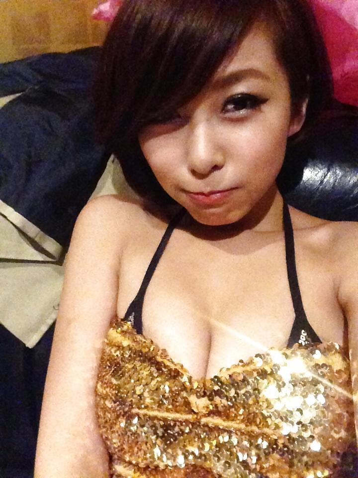 24P Cute Hong Kong Girl 