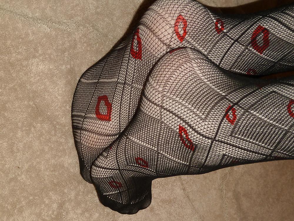 25P StockingS Feet