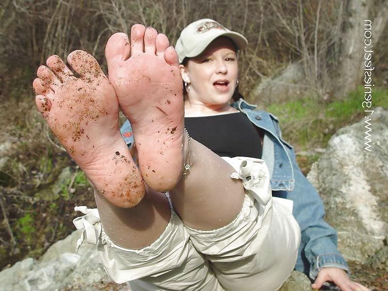 25P Genie's Feet and Facials