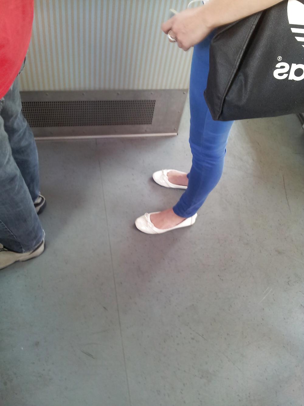 16P Candid shoes ballet flats ballerinas legs feet