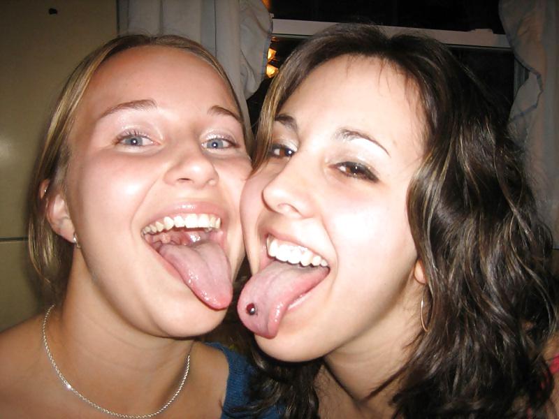 23P Teen Tongue Cum Targets