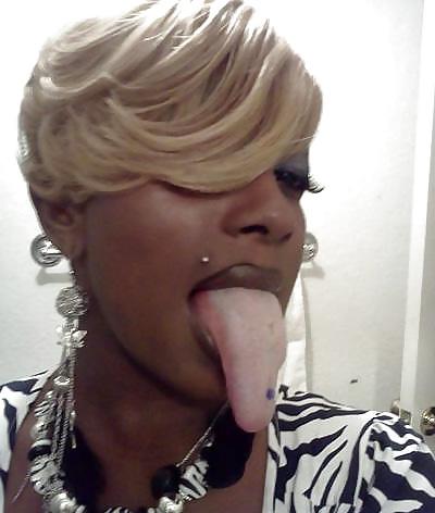 23P Teen Tongue Cum Targets