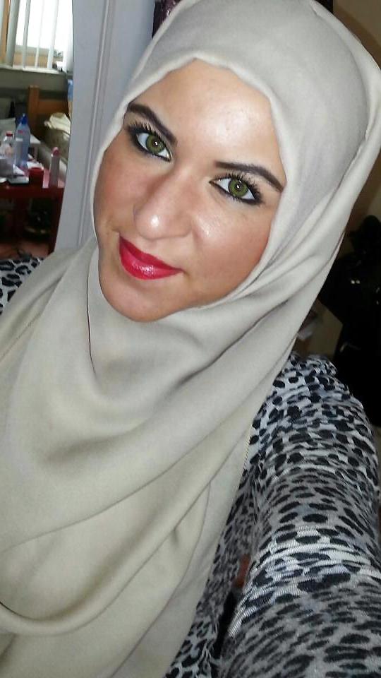 25P COMMENTS. . MUSLIM REAL GIRLS!