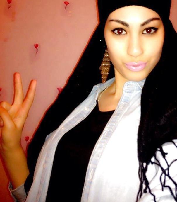 25P COMMENTS. . MUSLIM REAL GIRLS!