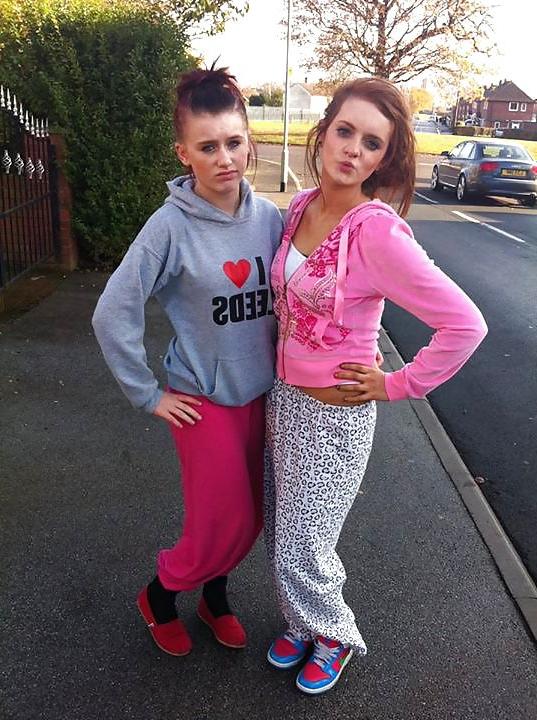 25P British Chavs & Skets