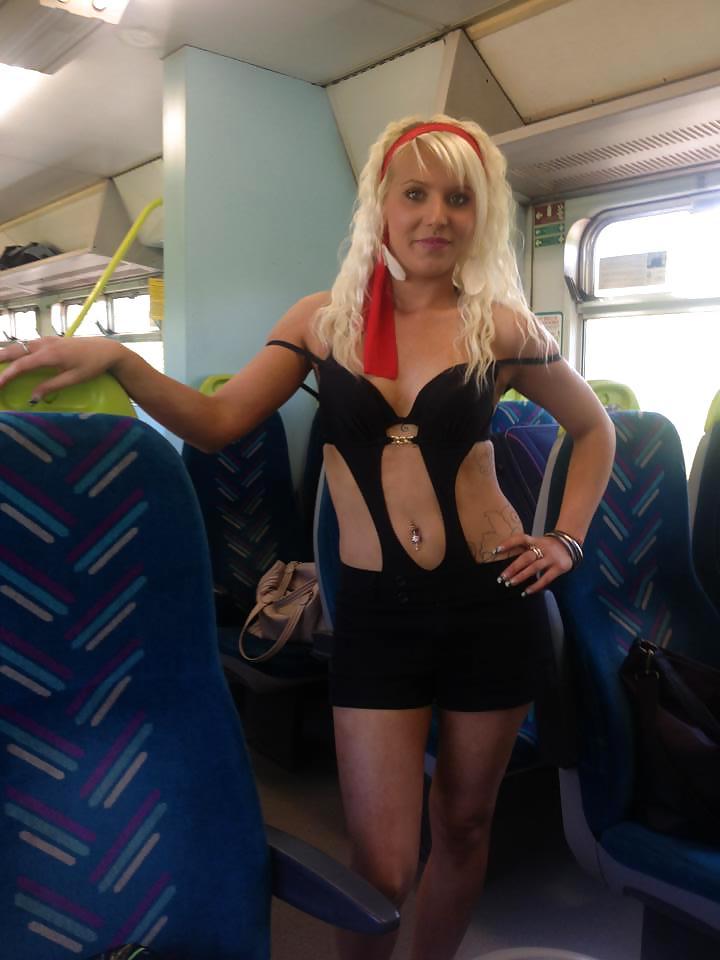 25P British Chavs & Skets