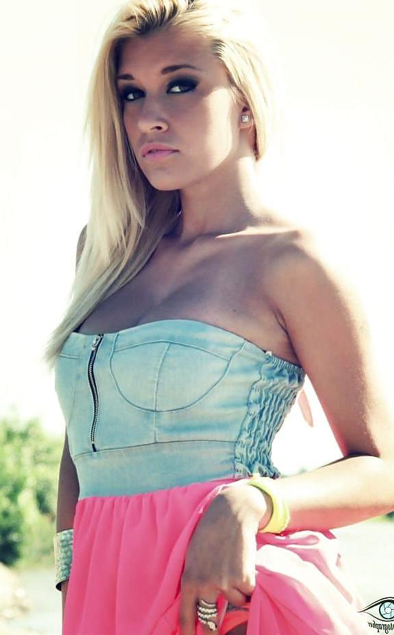 10P Costanza - Nordic Beauty-Goddess 