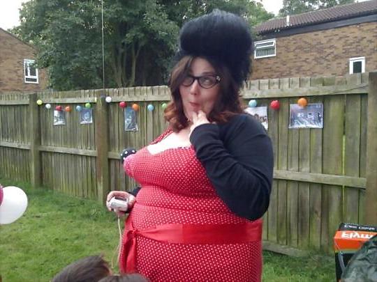 25P DATING SITE CHUBBY GIRLS (non-porn)