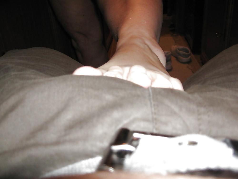 12P This Bitch loves cock