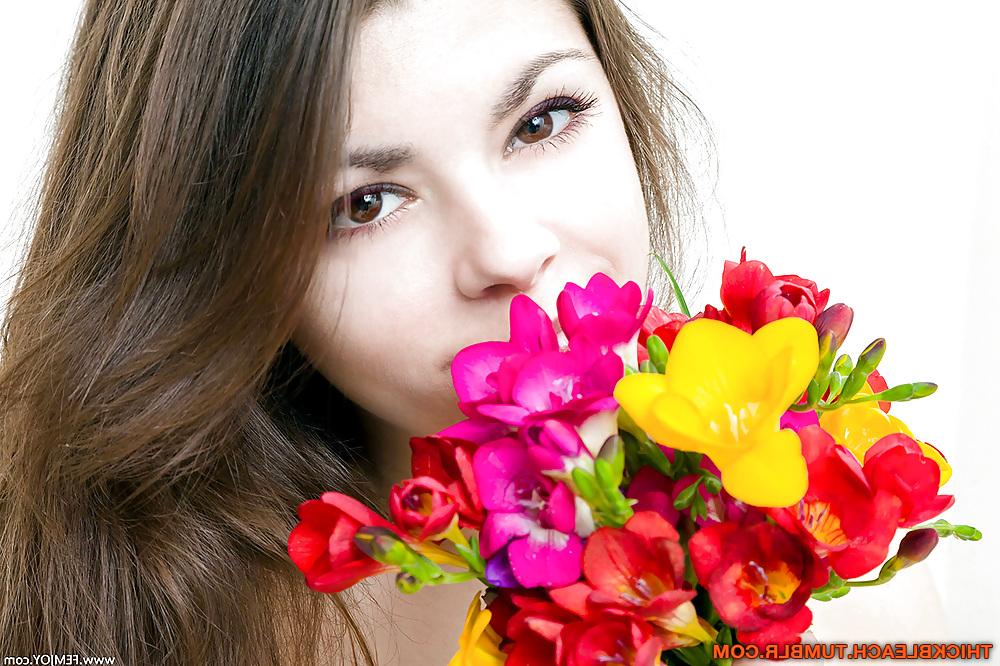 25P The breathtaking mouthwatering goddess elina
