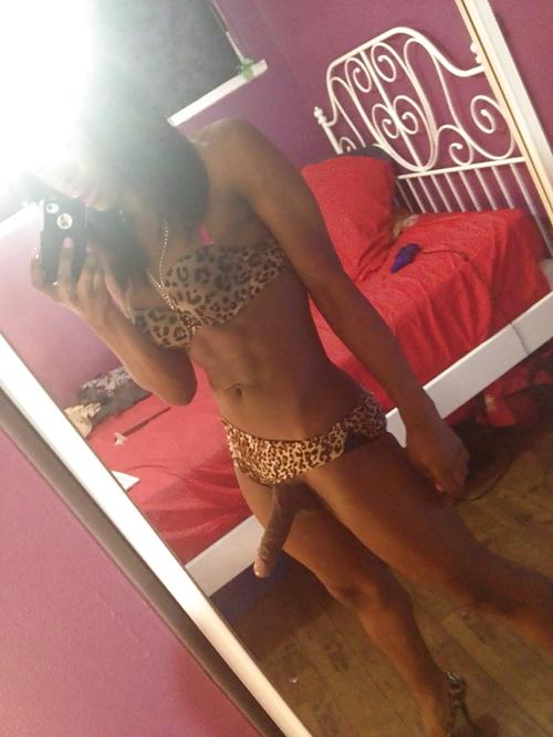 25P Beautiful ebony tranny