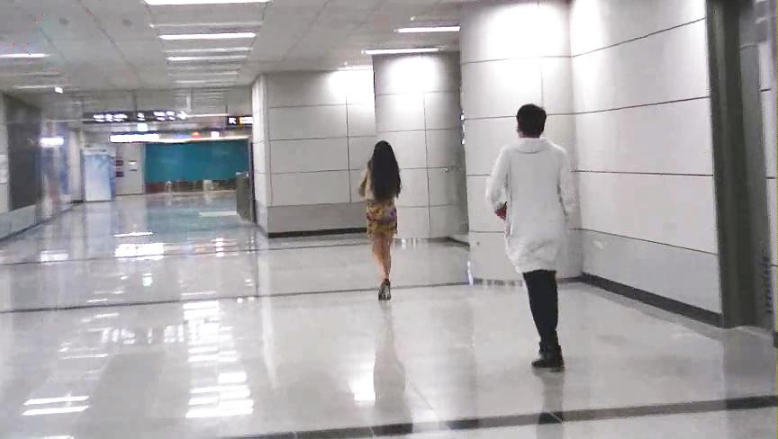 8P Korean girl fucked in public