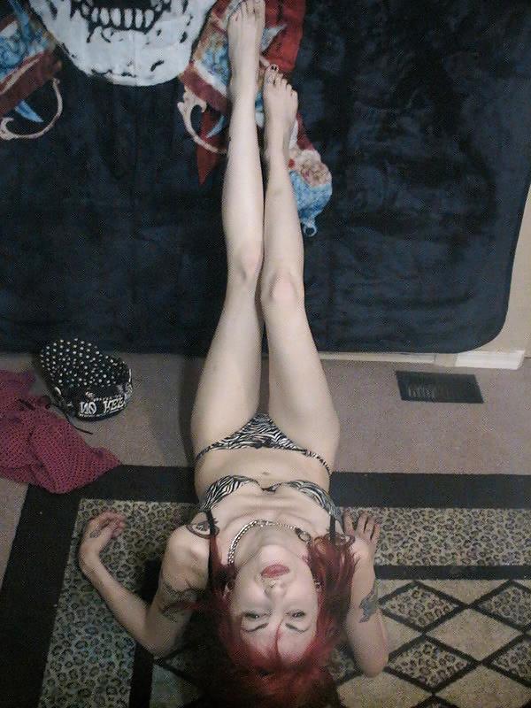 25P Punk Girl's Feet