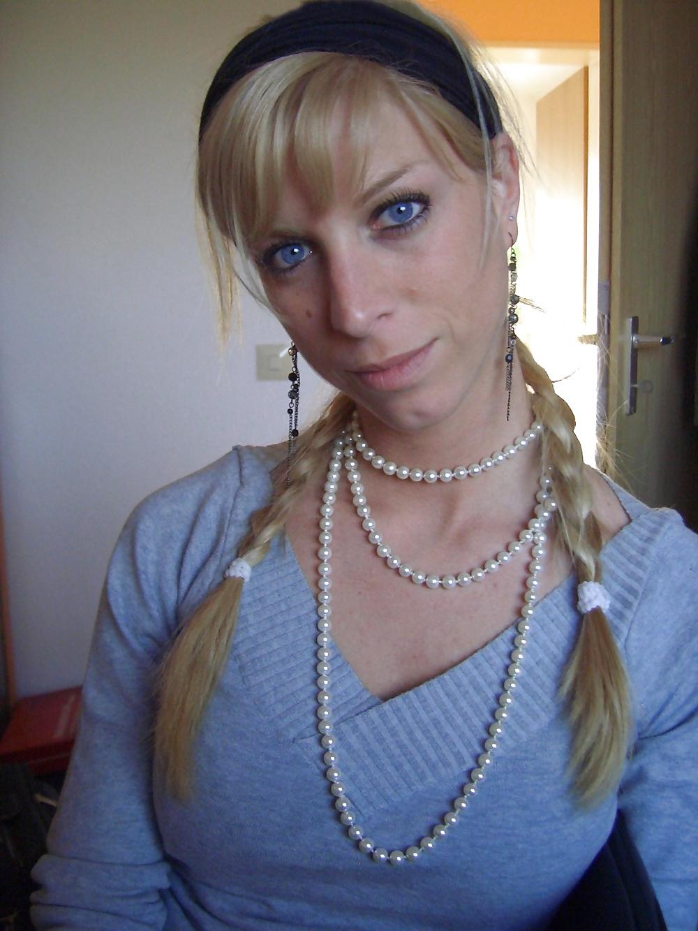 25P Cute Blonde Teen Exposed & More