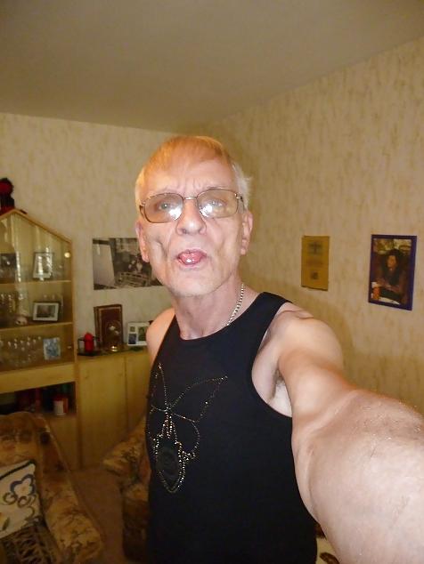7P SexyBoy von der Geisterbahn 