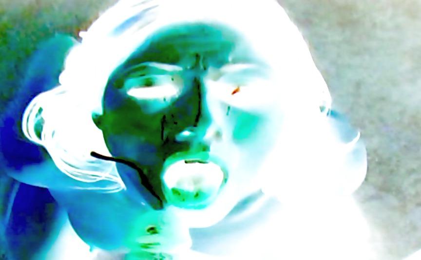 25P Freaky Facials