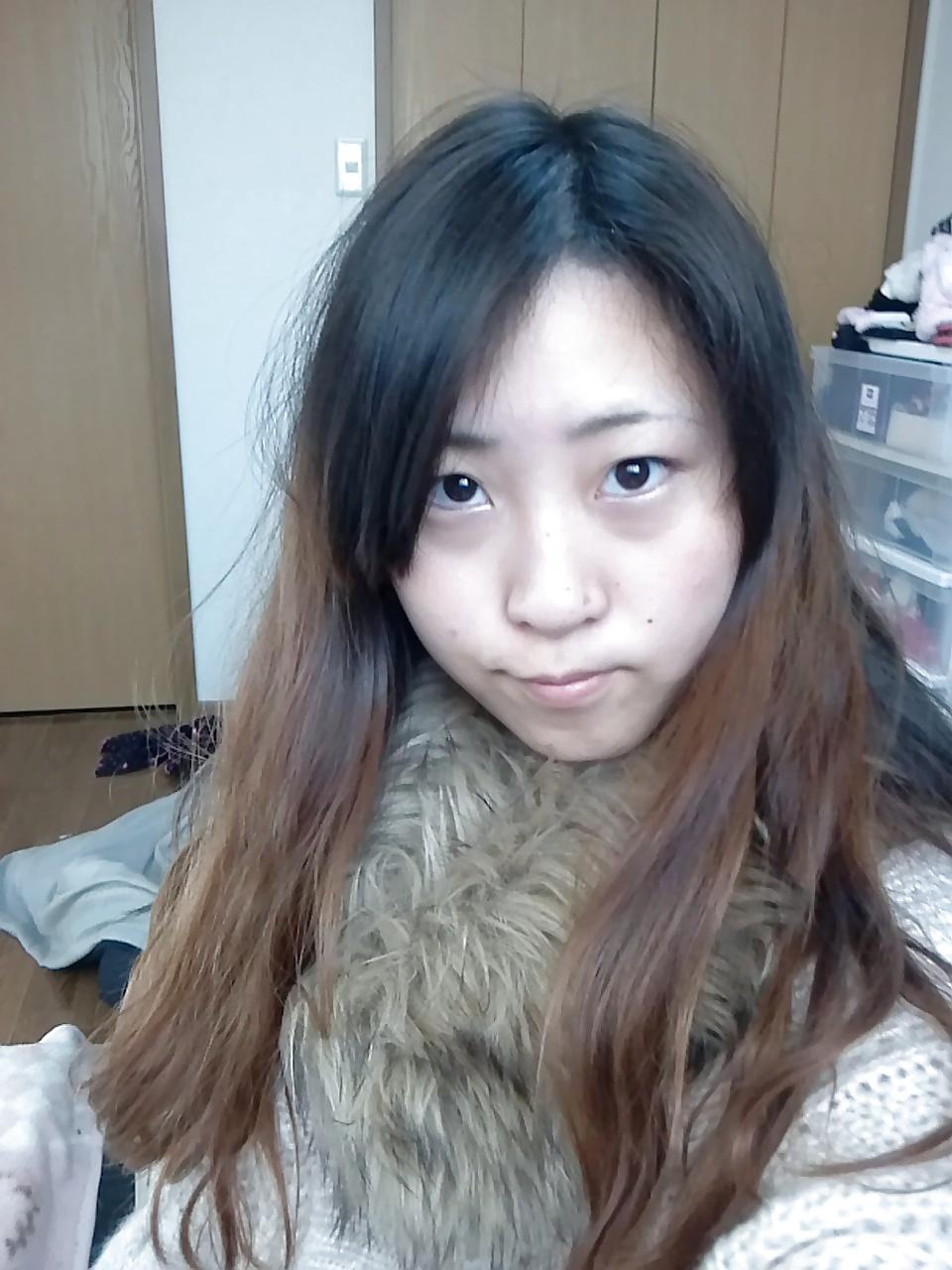 8P Super Cute Japanese girl naked selfies