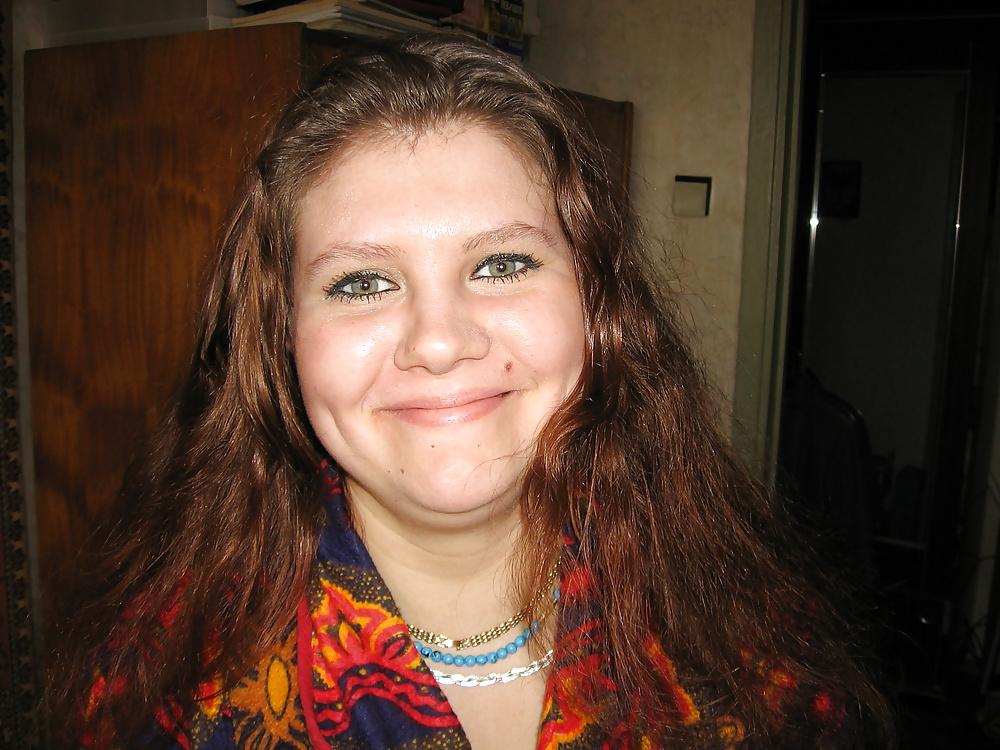 25P Russian lustful bitch! Amateur photos!