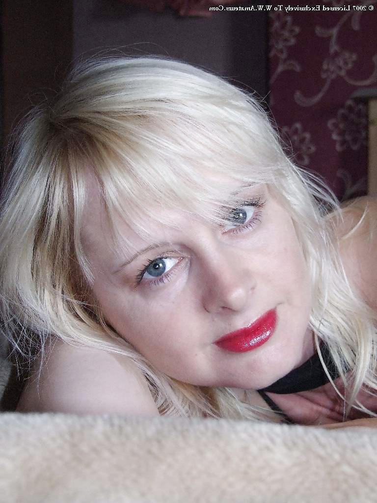 25P Kinky Kaylee