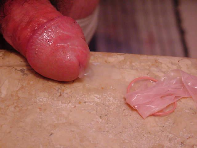 6P Brincando com preservativo - Condom play