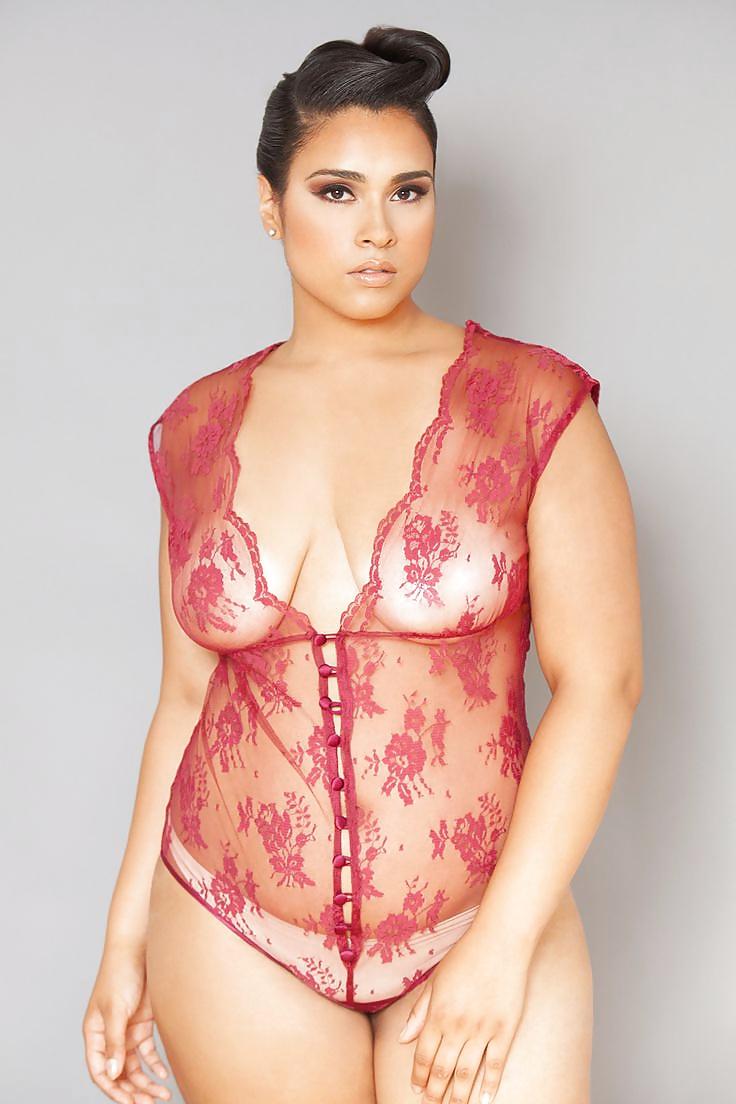 20P Plus Size Model Goddess: Natalie Monet