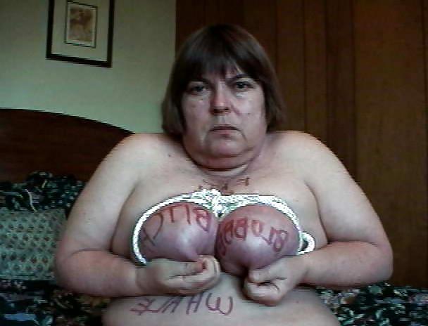 21P Fat blubber bitch