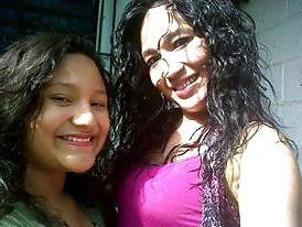 7P Madre en Toilet, Hija en Toilet... meet them jeje