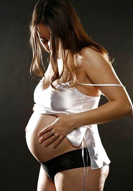 25P PREGNANT BITCH, PUTAS GRAVIDAS
