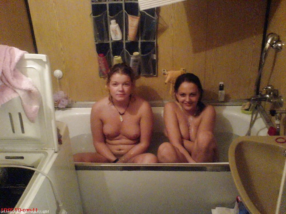 11P Czech girlfriends