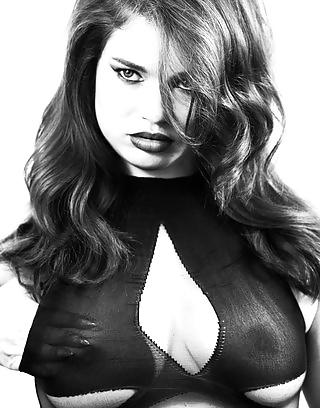 13P Plus Size Model Goddess: Tara Lynn
