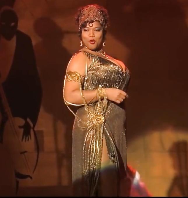 13P Queen Latifah In Stockings And Garters